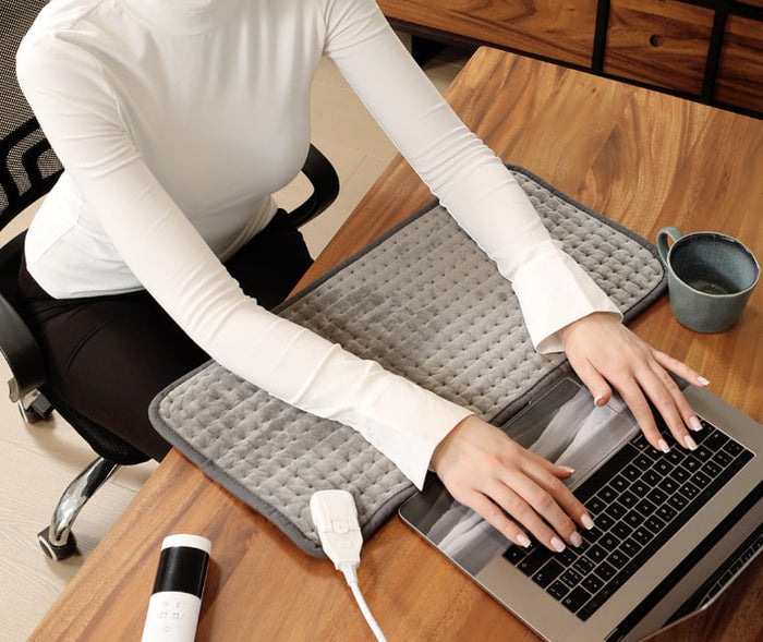 Premium Comfort Heating Pad close-up
